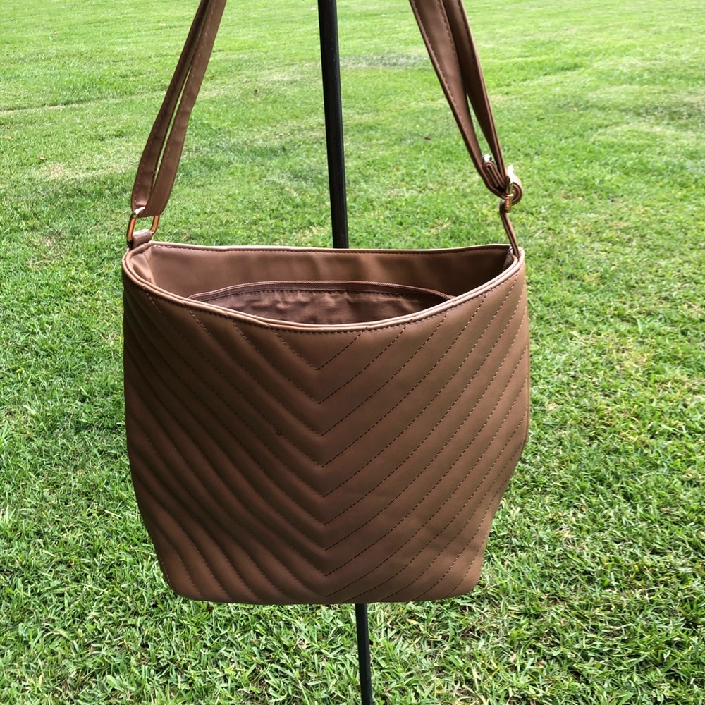Shoulder  purse
